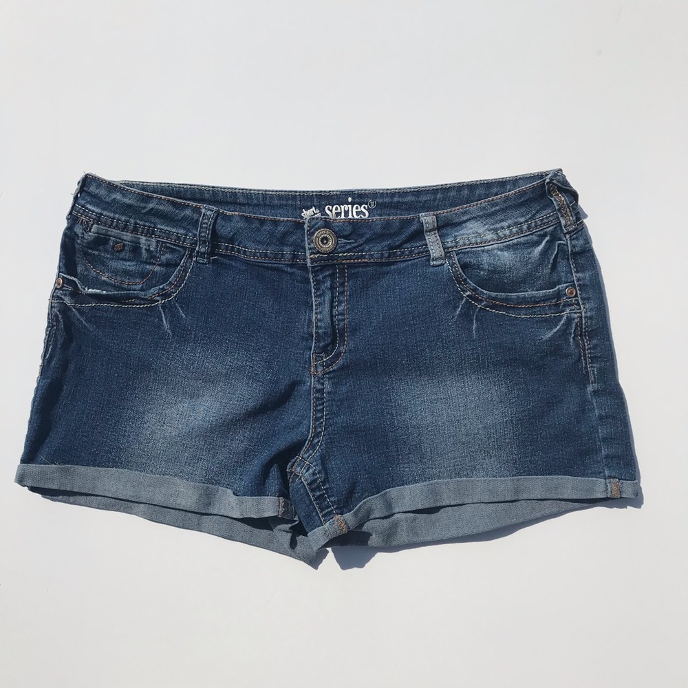Short & sexy series Denim Short